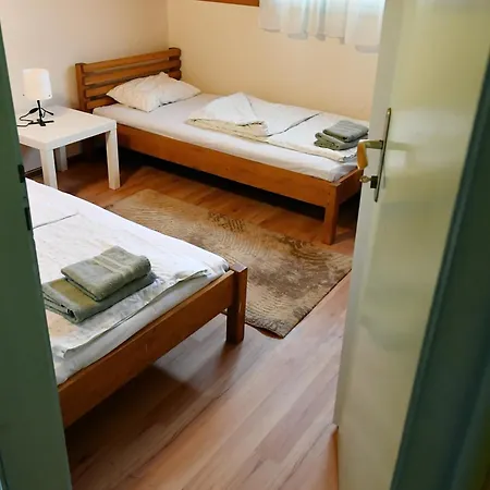 Smestaj Simovic 2 Gostinjska kuća